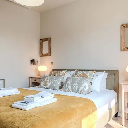 Liiiving In - Foz Garden House Porto