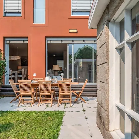 Liiiving In - Foz Garden House