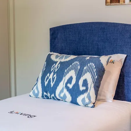 Liiiving In - Foz Garden House
