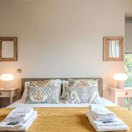 Liiiving In - Foz Garden House Oporto