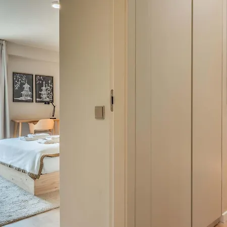 Liiiving In - Foz Garden House * Oporto